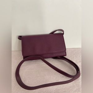WALLET ON STRAP